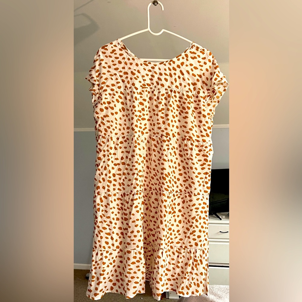 Size Large, boutique brand dress